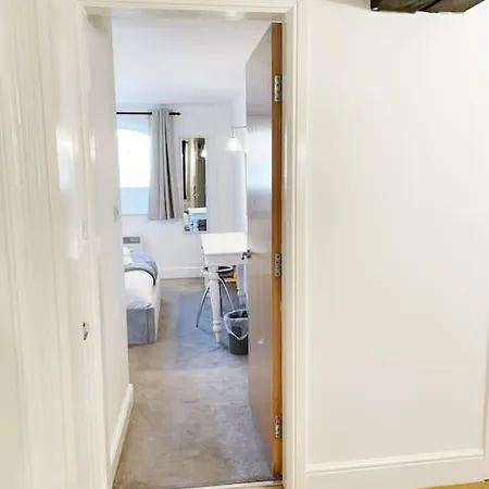 Appartement Riverside - *