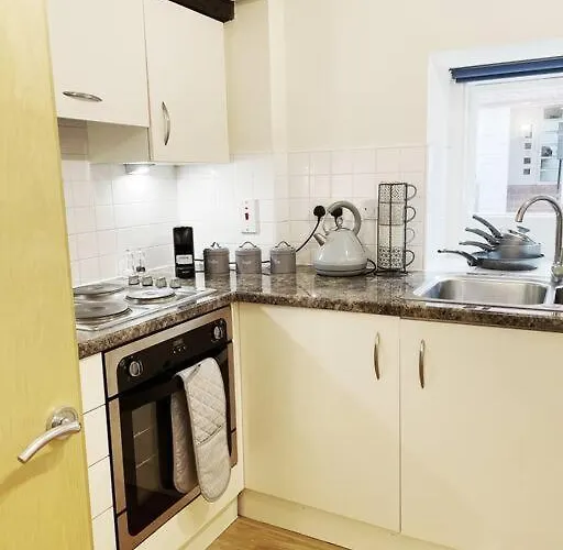 アパート Riverside - ヨーク